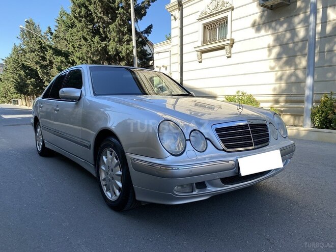 Mercedes E 240 2000, 137,000 km - 2.4 l - Bakı