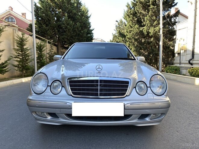 Mercedes E 240 2000, 137,000 km - 2.4 l - Bakı
