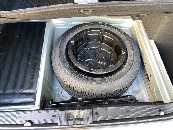 Mercedes E 240 2000, 137,000 km - 2.4 l - Bakı