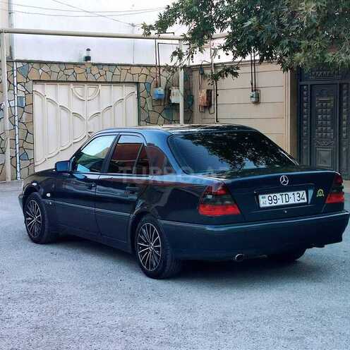 Mercedes C 180 1999, 323,500 km - 1.8 l - Bakı