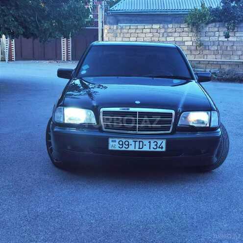 Mercedes C 180 1999, 323,500 km - 1.8 l - Bakı