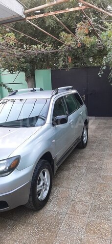 Mitsubishi Outlander 2002, 230,000 km - 2.4 l - Bakı