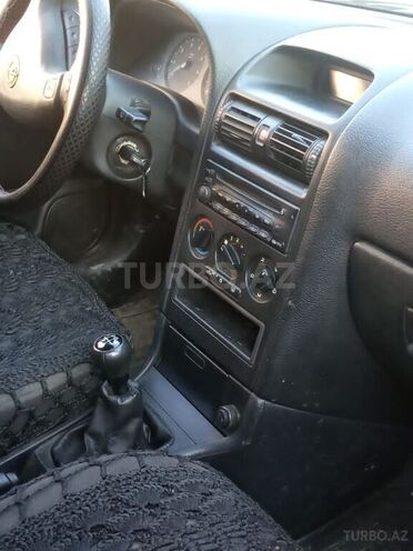 Opel Astra 2000, 350,000 km - 1.6 l - Qusar
