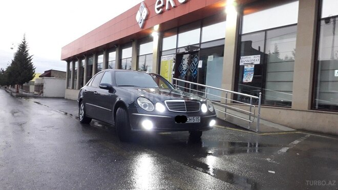 Mercedes E 220 2004, 371,000 km - 2.2 l - Xaçmaz
