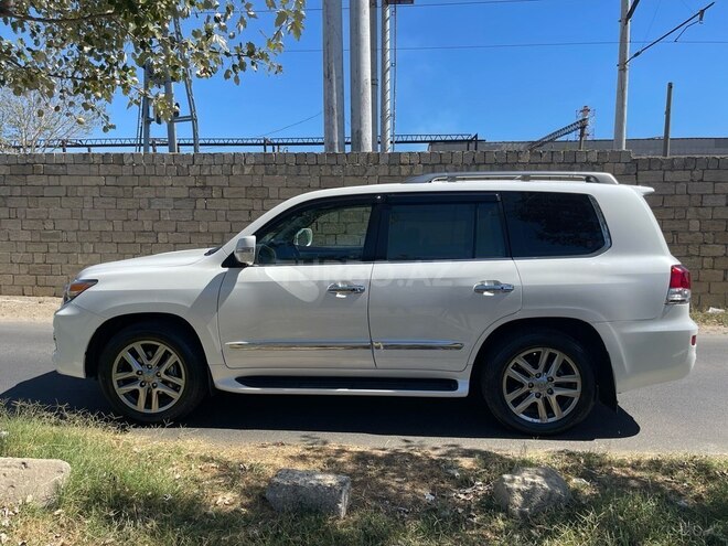 Lexus LX 570 2013, 88,000 km - 5.7 л - Bakı