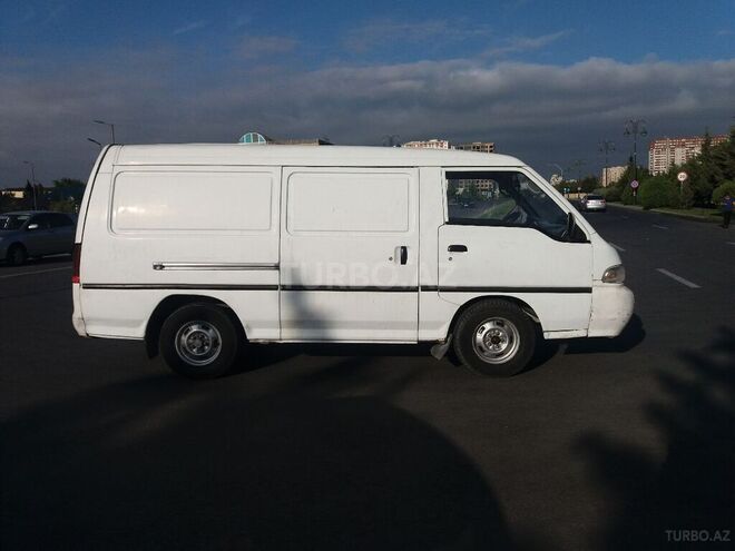 Hyundai H 100 2006, 358,985 km - 2.5 l - Bakı