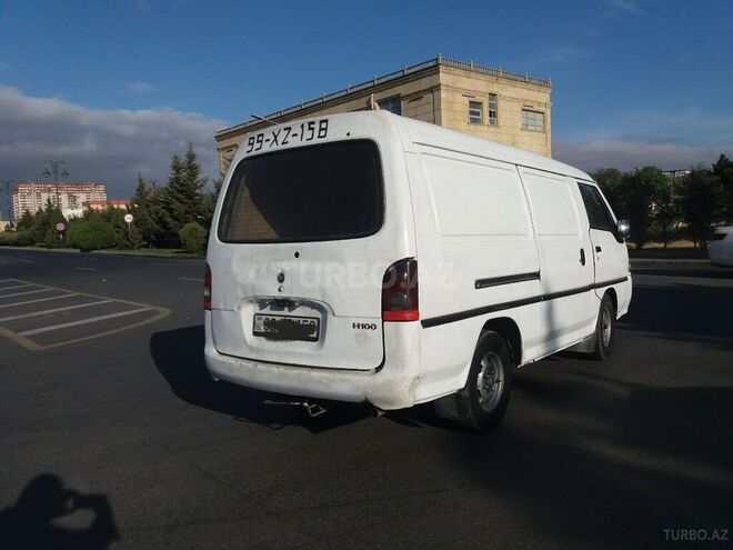 Hyundai H 100 2006, 358,985 km - 2.5 l - Bakı
