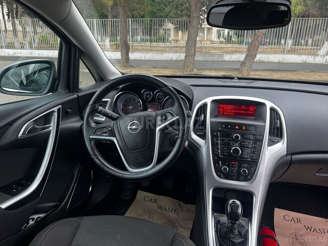 Opel Astra 2010, 197,549 km - 1.4 л - Bakı
