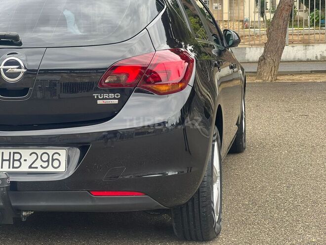 Opel Astra 2010, 197,549 km - 1.4 л - Bakı