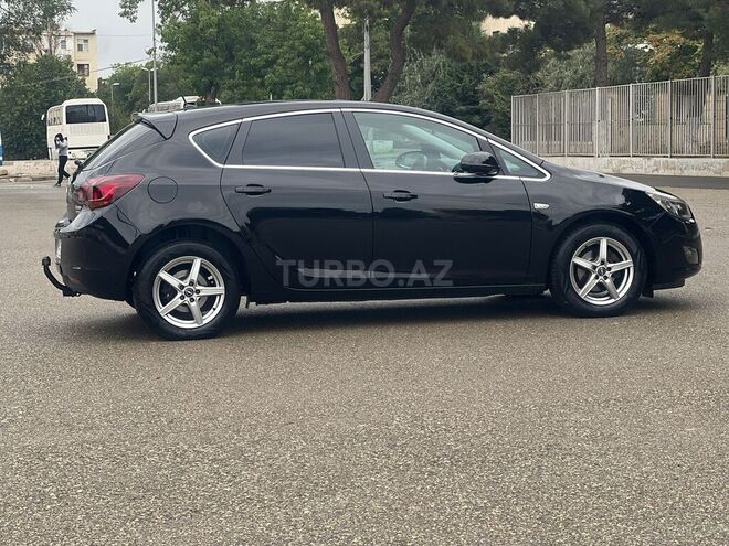 Opel Astra 2010, 197,549 km - 1.4 л - Bakı
