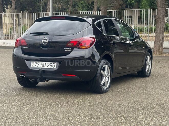 Opel Astra 2010, 197,549 km - 1.4 л - Bakı