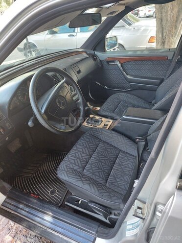 Mercedes C 200 1995, 111,000 km - 2.0 л - Bakı