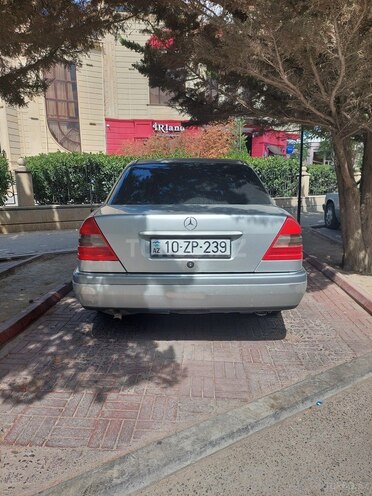 Mercedes C 200 1995, 111,000 km - 2.0 л - Bakı