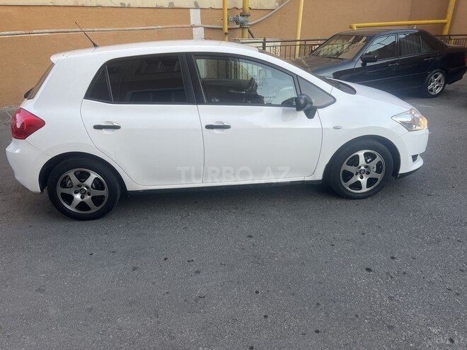 Toyota Auris 2008, 185,000 km - 1.4 l - Bakı