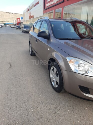 Kia Ceed 2009, 235,000 km - 1.6 l - Bakı