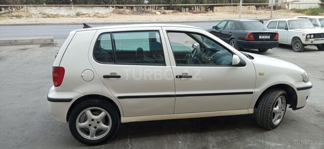 Volkswagen Polo 2000, 280,000 km - 1.4 l - Bakı