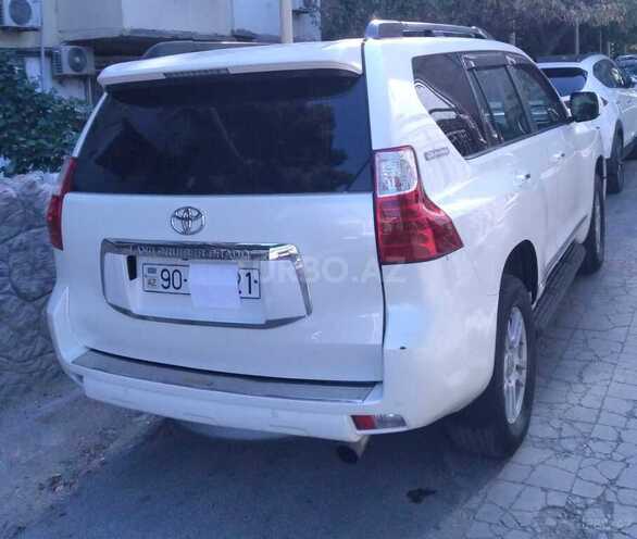Toyota Prado 2011, 215,000 km - 2.7 l - Bakı