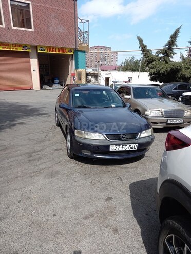 Opel Vectra 1998, 450,000 km - 2.0 l - Bakı