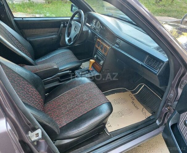 Mercedes 190 1991, 125,428 km - 2.0 l - Bərdə
