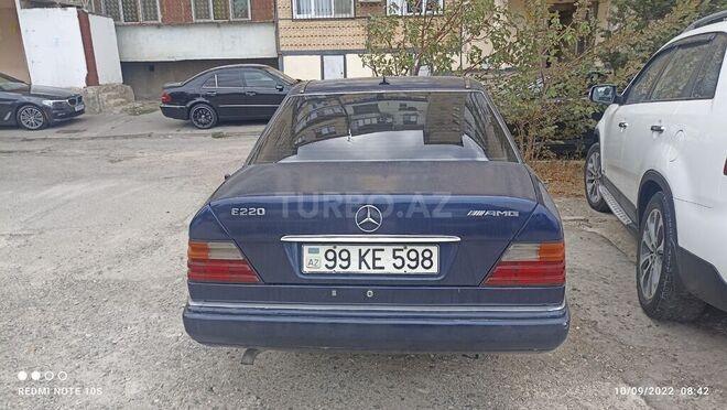 Mercedes E 220 1995, 428,000 km - 2.2 л - Bakı