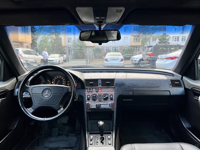 Mercedes C 180 1995, 370,000 km - 1.8 l - Bakı