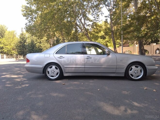 Mercedes E 260 1998, 378,000 km - 2.6 l - Mingəçevir
