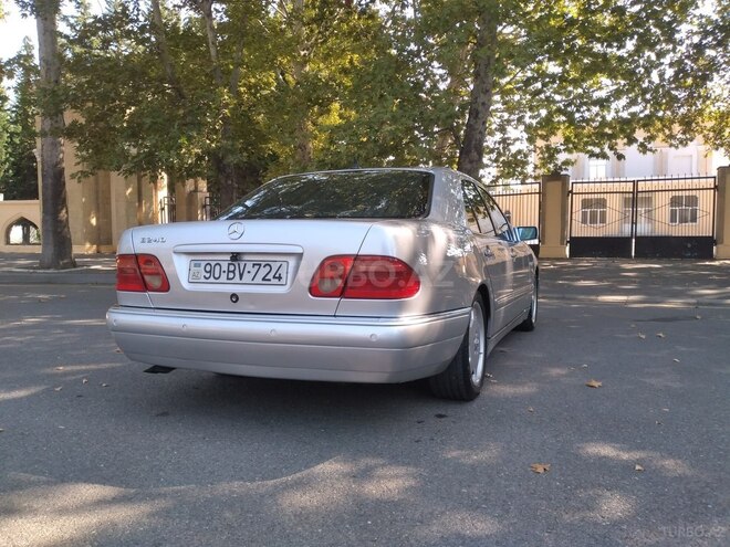 Mercedes E 260 1998, 378,000 km - 2.6 l - Mingəçevir
