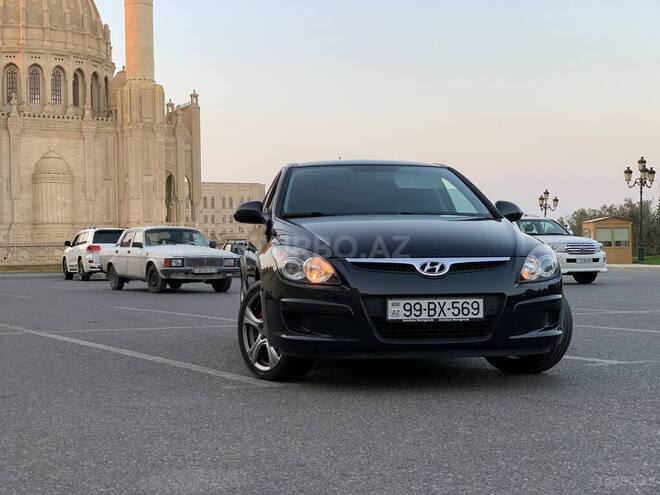 Hyundai i30 2009, 200,000 km - 1.4 l - Bakı