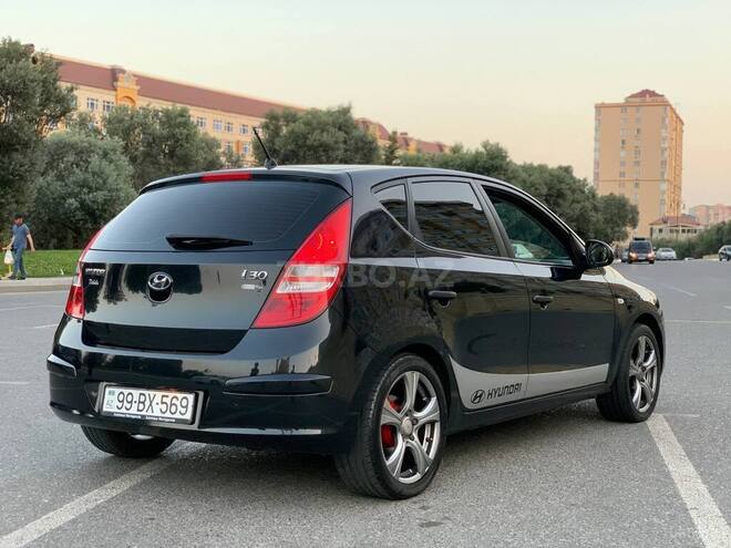 Hyundai i30 2009, 200,000 km - 1.4 l - Bakı