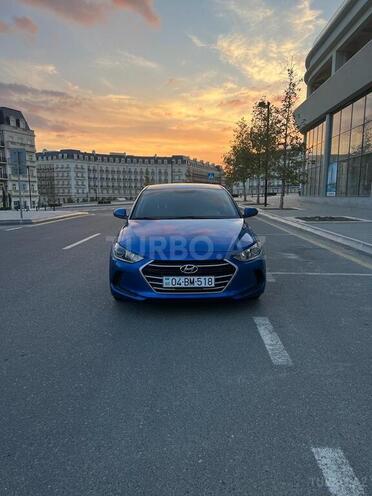 Hyundai Elantra 2018, 50,000 km - 2.0 л - Bakı