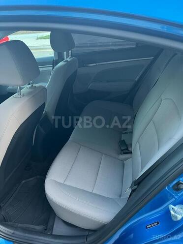 Hyundai Elantra 2018, 50,000 km - 2.0 л - Bakı