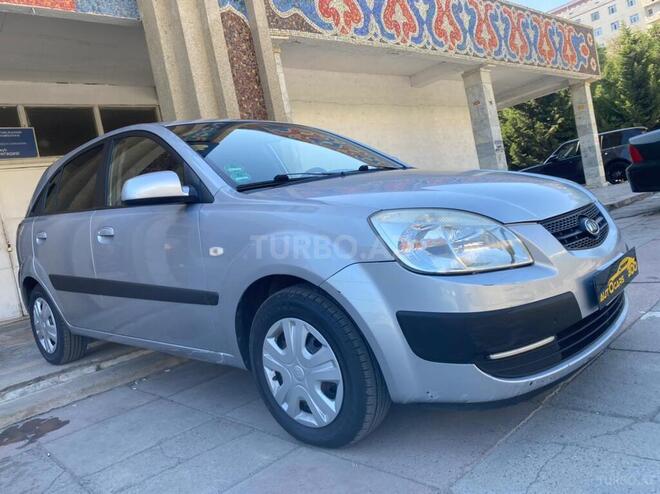 Kia Rio 2005, 220,000 km - 1.4 l - Sumqayıt