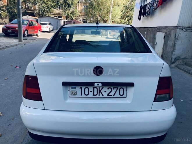 Volkswagen Polo 1997, 241,041 km - 1.6 l - Sumqayıt