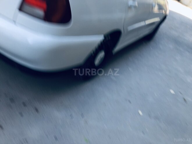 Volkswagen Polo 1997, 241,041 km - 1.6 l - Sumqayıt