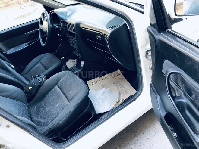 Volkswagen Polo 1997, 241,041 km - 1.6 l - Sumqayıt