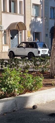 LADA (VAZ) Niva 2009, 310,000 km - 1.7 л - Sumqayıt