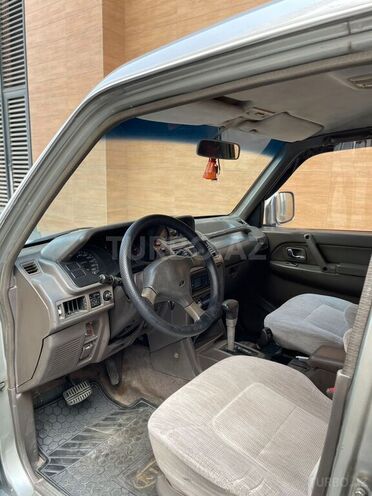 Mitsubishi Pajero 1996, 320,000 km - 2.8 l - Bakı