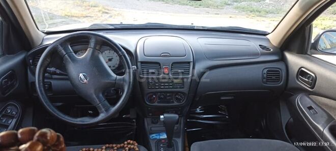 Nissan Sunny 2007, 220,000 km - 1.6 l - Yevlax