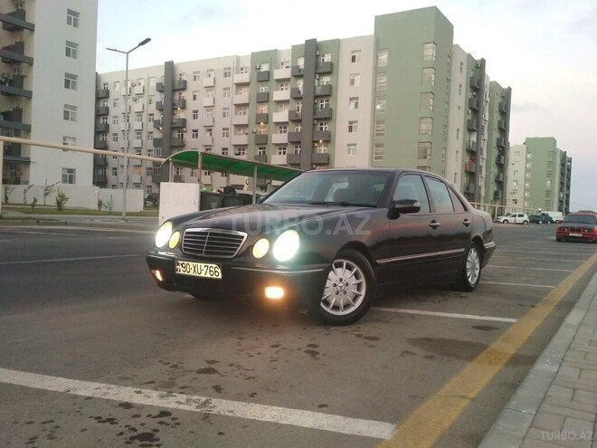 Mercedes E 240 2000, 170,000 km - 2.6 l - Bakı
