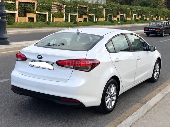 Kia Cerato 2017, 80,000 km - 2.0 л - Bakı