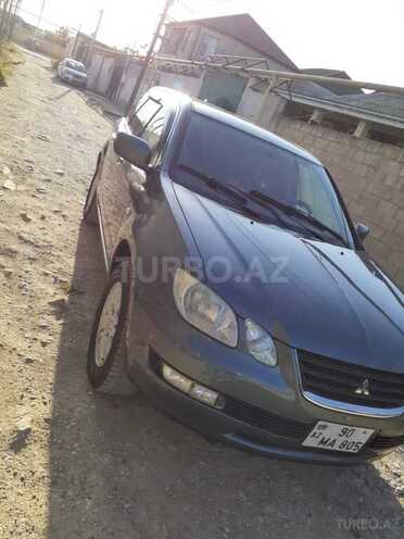 Mitsubishi Airtrek 2002, 220,000 km - 2.0 l - Bakı