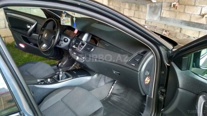 Renault Laguna 2010, 220,000 km - 1.5 l - Bakı