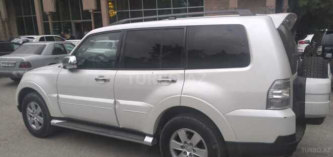 Mitsubishi Pajero 2008, 240,000 km - 3.0 л - Bakı