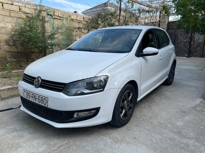 Volkswagen Polo 2010, 250,000 km - 1.4 л - Bakı