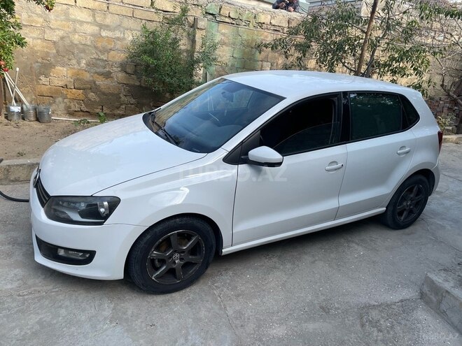 Volkswagen Polo 2010, 250,000 km - 1.4 л - Bakı