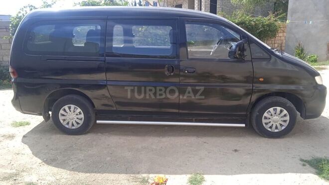 Hyundai H-1 1998, 324,000 km - 2.5 l - Bakı