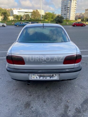 Opel Omega 1997, 386,423 km - 2.0 l - Bakı