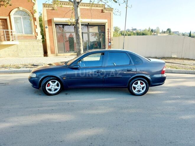 Opel Vectra 1996, 331,044 km - 1.8 l - Gəncə