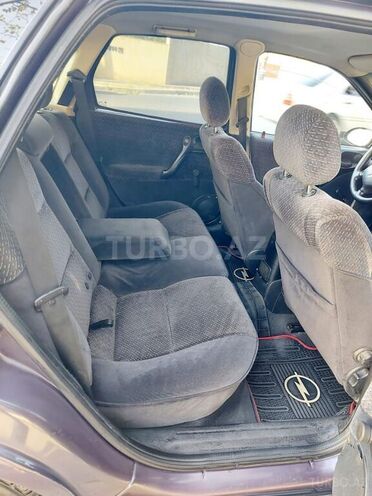 Opel Vectra 1996, 331,044 km - 1.8 l - Gəncə