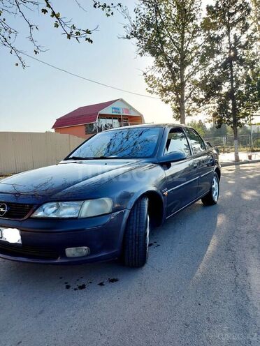 Opel Vectra 1996, 331,044 km - 1.8 l - Gəncə